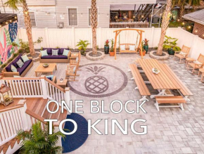 Charming Secluded Courtyard - 1 BLOCK TO KING